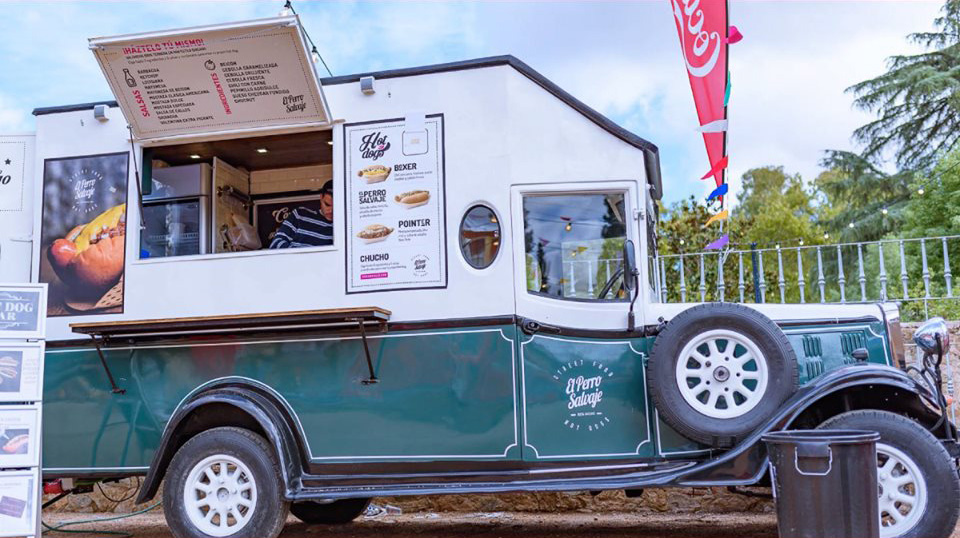 EL PERRO SALVAJE EL PERRO SALVAJE